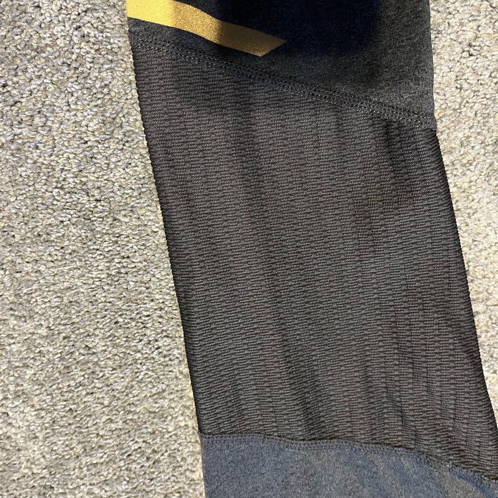 Women’s Reebok Leggings - Picture 6 of 6